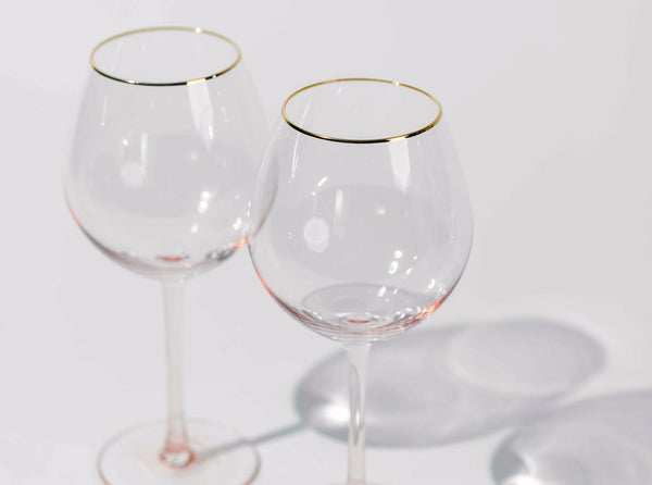 Large blush wine glass with gold rim Estelle colored glass